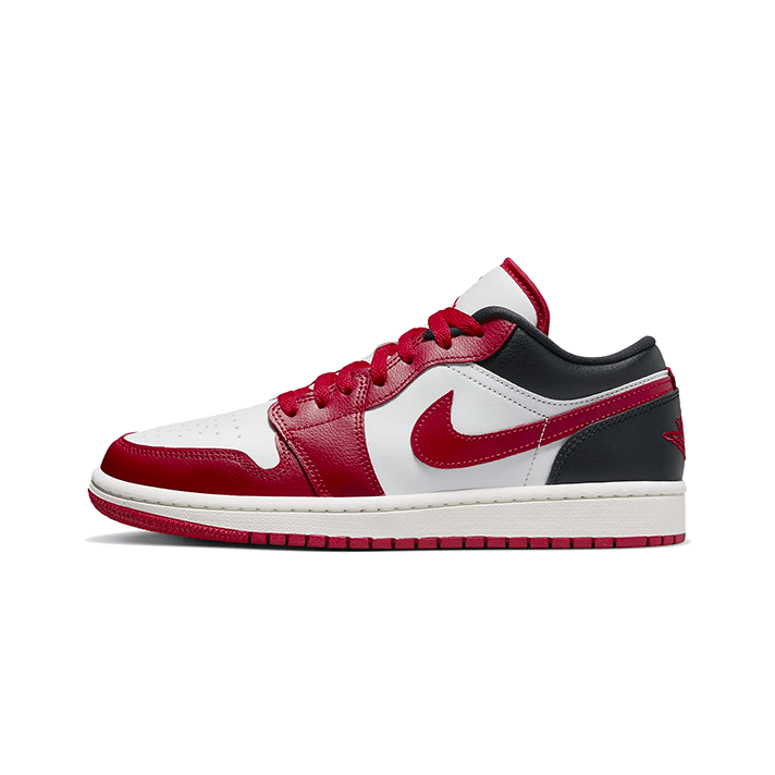 Air Jordan 1 Low Reverse Black Toe