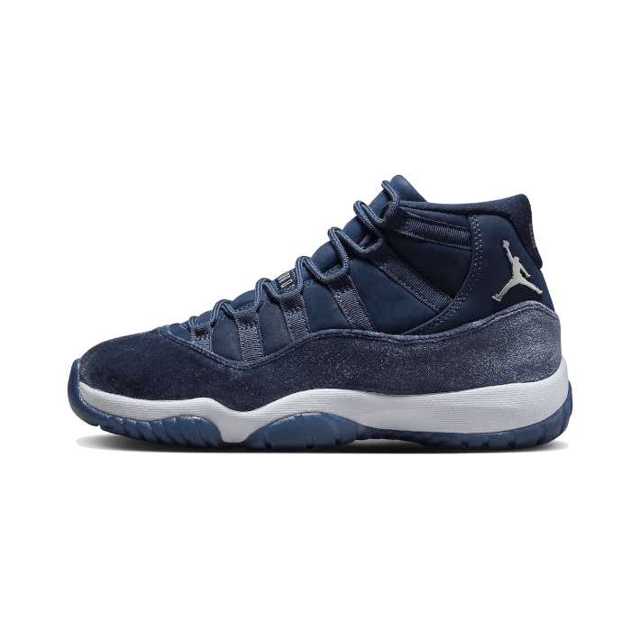 Air Jordan 11 Velvet Midnight Navy